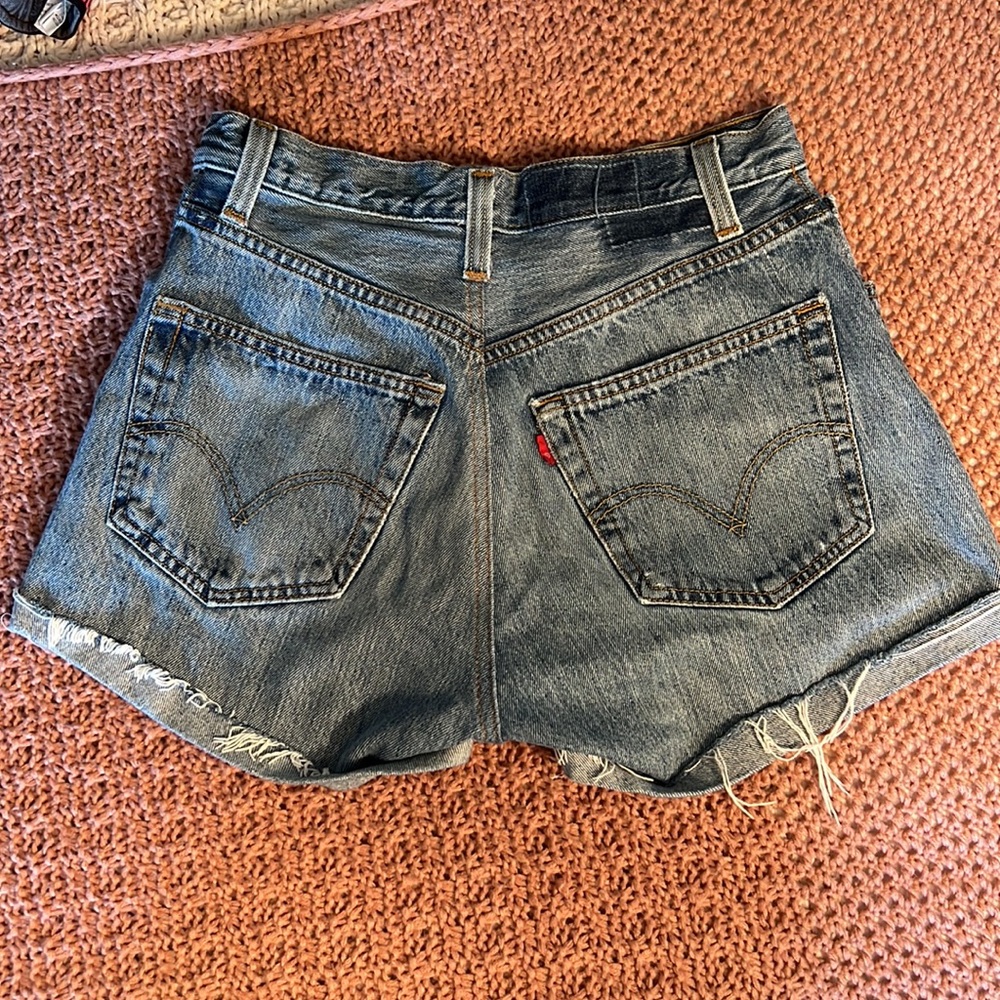Women’s Levi Shorts